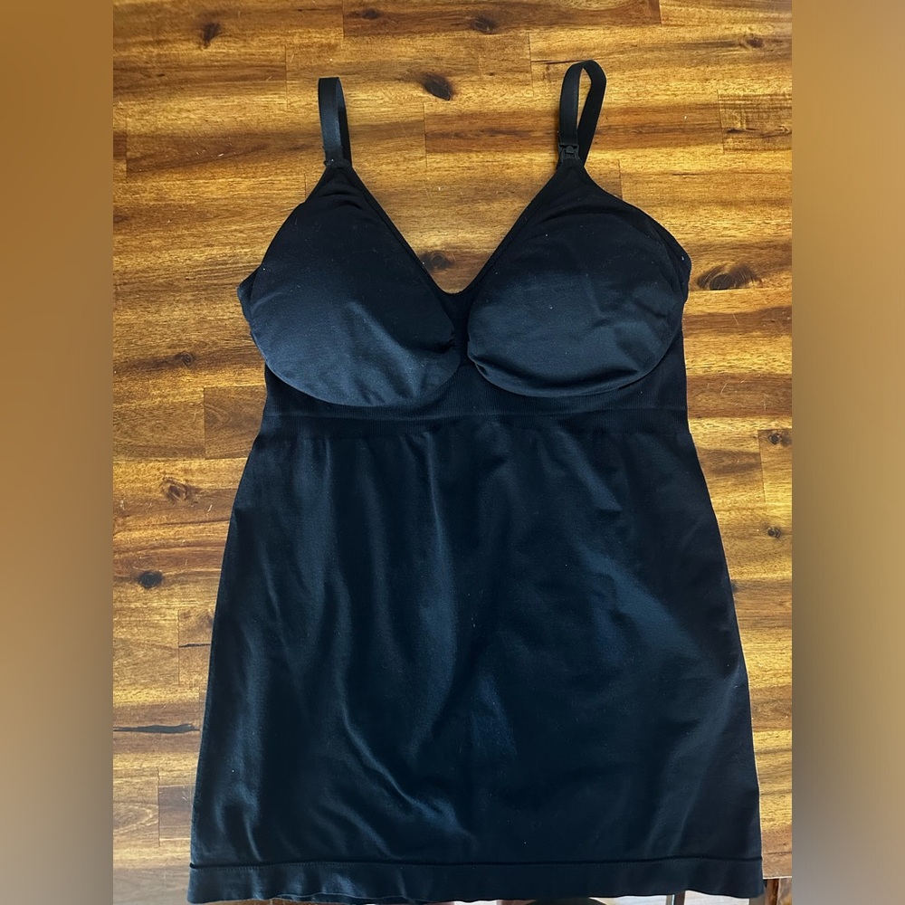 Kindred Bravely Sublime Nursing Tank. Used, Black, XL